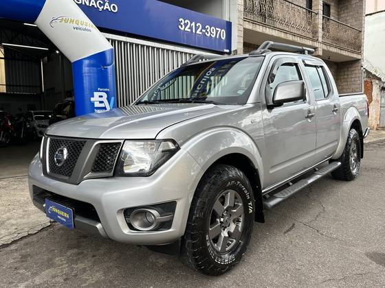NISSAN FRONTIER 2.5 SV ATTACK 4X4 CD TURBO ELETRONIC DIESEL 4P MANUAL